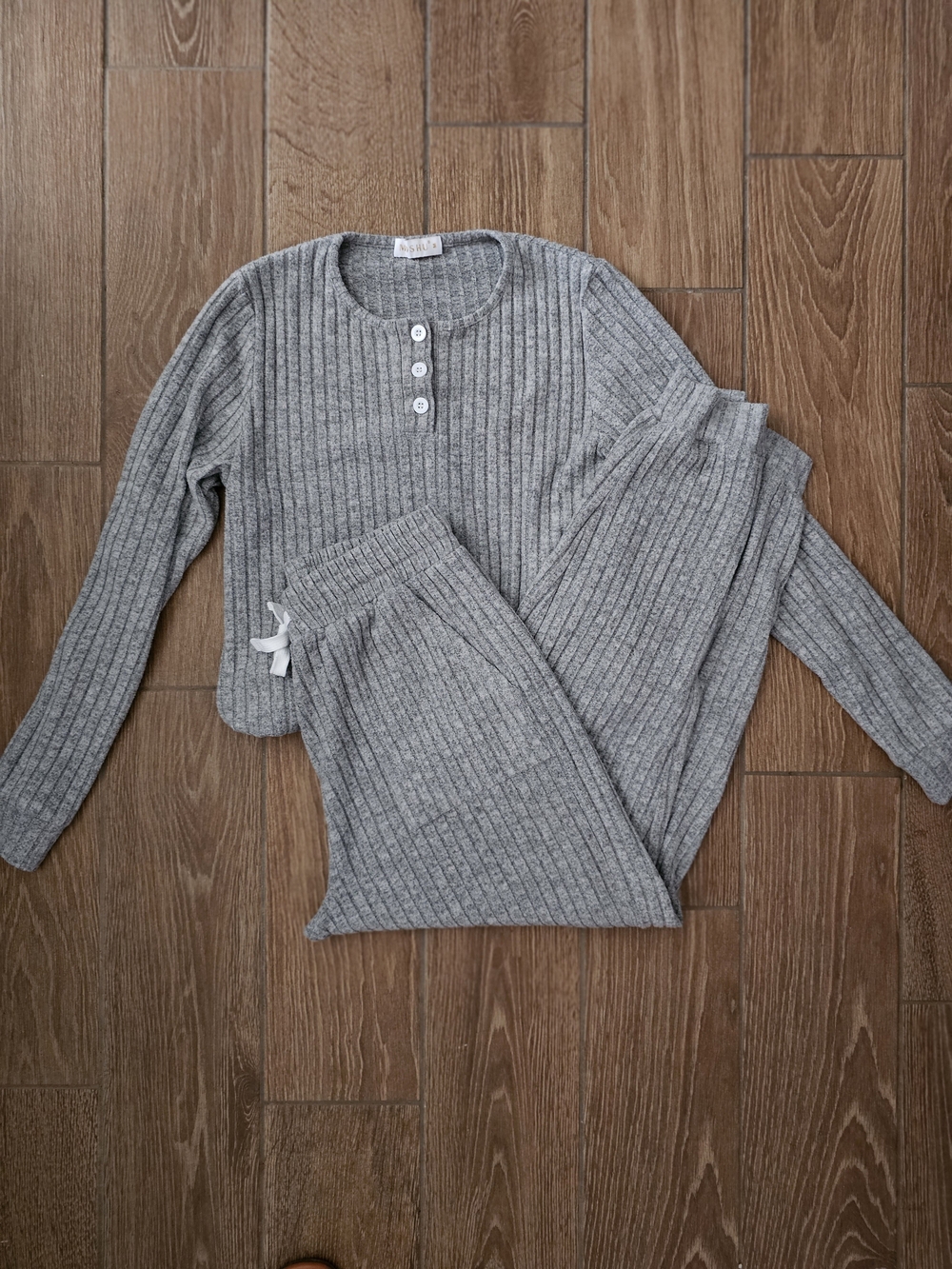 Women's Ribbed Knit Pajama Set - Gray